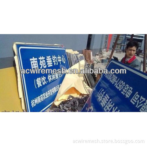 triangle road traffic sign